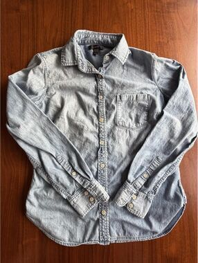 J.Crew Women's Denim Button Down Shirt - Size 4